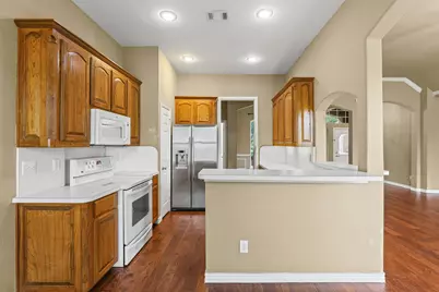 1612 Twin Oaks Drive, Cleburne, TX 76033 - Photo 10