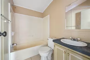 225 John Thomas Dr, Seven Points, TX 75143 - Photo 12