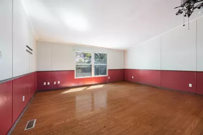 225 John Thomas Drive, Seven Points, TX 75143 - Photo 6