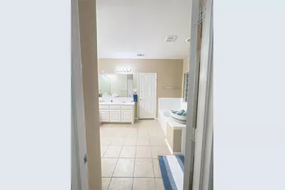 12146 Gonzales Drive, Frisco, TX 75035 - Photo 10