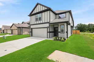 8017 Charlestown Ln, Fort Worth, TX 76140 - Photo 2