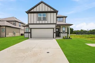 8017 Charlestown Ln, Fort Worth, TX 76140 - Photo 1