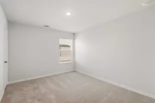 8017 Charlestown Ln, Fort Worth, TX 76140 - Photo 18