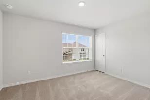 8017 Charlestown Ln, Fort Worth, TX 76140 - Photo 16
