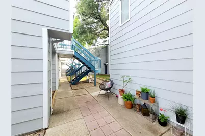 1901 N Fitzhugh Avenue #8, Dallas, TX 75204 - Photo 12