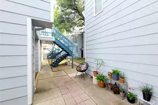 1901 N Fitzhugh Ave, Dallas, TX 75204 - Photo 12