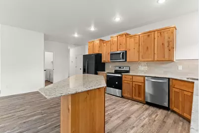 828 Elijah, Lampasas, TX 76550 - Photo 8