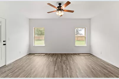 828 Elijah, Lampasas, TX 76550 - Photo 12
