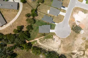 828 Elijah, Lampasas, TX 76550 - Photo 28