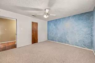 1007 Meadowlark Ln, Stephenville, TX 76401 - Photo 16