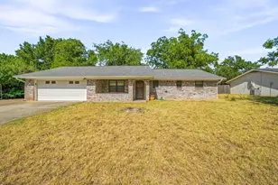 1007 Meadowlark Ln, Stephenville, TX 76401 - Photo 1