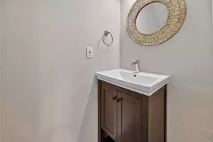 12834 Midway Rd, Dallas, TX 75244 - Photo 12