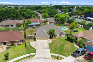 5344 Lynda Ct, North Richland Hills, TX 76180 - Photo 1