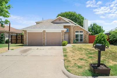 6315 Fairlane Drive, Arlington, TX 76001 - Photo 1