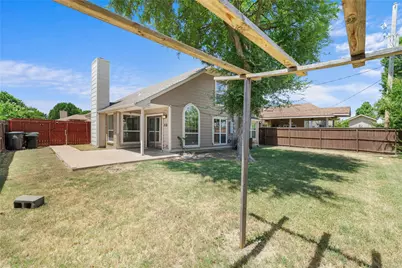 6315 Fairlane Drive, Arlington, TX 76001 - Photo 32