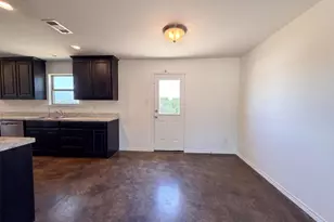 521 Brazos Hills Dr, Weatherford, TX 76087 - Photo 6