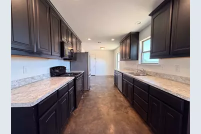 521 Brazos Hills Drive, Weatherford, TX 76087 - Photo 2
