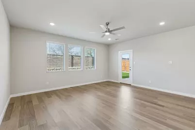 2017 Chariot Court, Seagoville, TX 75159 - Photo 16