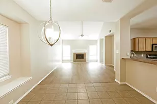 1201 Rain Fern Dr, McKinney, TX 75072 - Photo 2