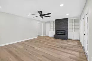 729 Surrey Cir, Grand Prairie, TX 75050 - Photo 6