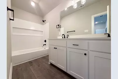 920 Cooksey Court #B, Grandview, TX 76050 - Photo 16