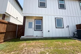 920 Cooksey Ct, Grandview, TX 76050 - Photo 24