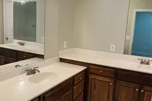 309 Baker St, Lindale, TX 75771 - Photo 16