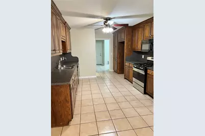 309 Baker Street, Lindale, TX 75771 - Photo 8