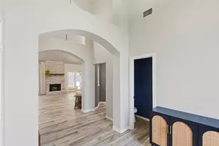 417 Valley View Ln, Krum, TX 76249 - Photo 4