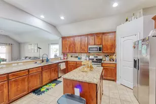 18 Pleasant Valley, Sanger, TX 76266 - Photo 4