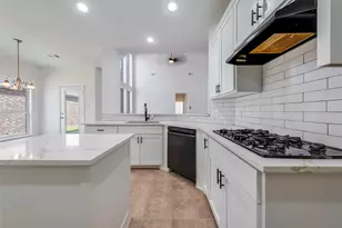 9998 Planters Row Dr, Frisco, TX 75033 - Photo 8