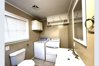 506 Walnut Street, Collinsville, TX 76233 - Photo 8
