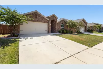 3910 Pioneer Drive, Forney, TX 75126 - Photo 2