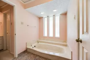 7719 Applecross Ln, Dallas, TX 75248 - Photo 20