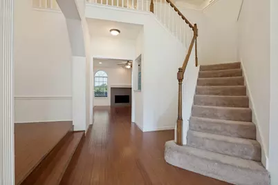 3925 Silver Meadow Lane, Grand Prairie, TX 75052 - Photo 2