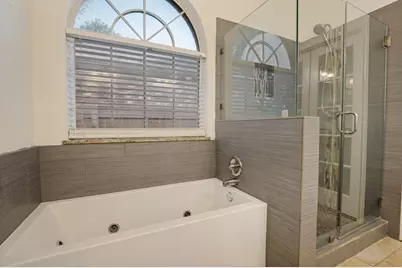 3925 Silver Meadow Lane, Grand Prairie, TX 75052 - Photo 14