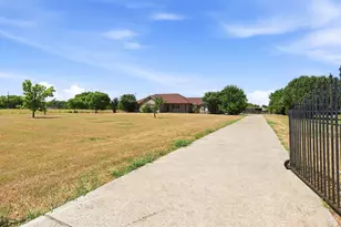 5642 Co Rd 597, Farmersville, TX 75442 - Photo 1