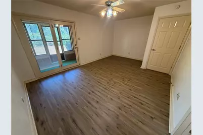 567 W College Street, Stephenville, TX 76401 - Photo 16