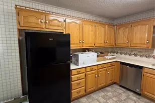567 W College St, Stephenville, TX 76401 - Photo 4