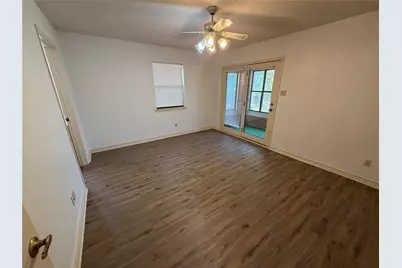 567 W College Street, Stephenville, TX 76401 - Photo 8