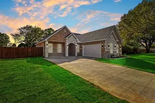 855 N Kaufman St, Seagoville, TX 75159 - Photo 2