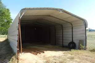 937 Co Rd 4790, Boyd, TX 76023 - Photo 34