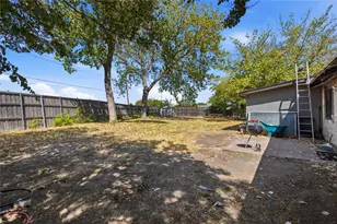 3156 Abbey Rd, Carrollton, TX 75007 - Photo 20