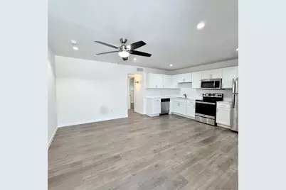 5010 San Jacinto Street #205, Dallas, TX 75206 - Photo 2