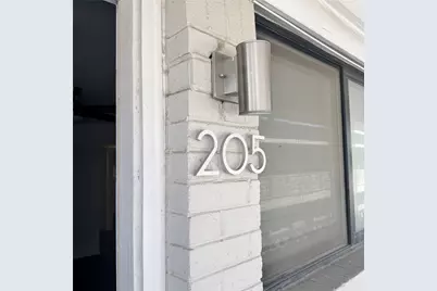 5010 San Jacinto Street #205, Dallas, TX 75206 - Photo 1