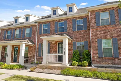 1045 Thomas Place, Carrollton, TX 75006 - Photo 2