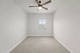 1045 Thomas Pl, Carrollton, TX 75006 - Photo 24