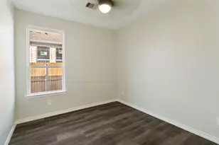 1424 Dry Crk Dr, Cleburne, TX 76033 - Photo 20