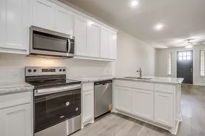 6918 Houndstooth Place, Arlington, TX 76001 - Photo 8