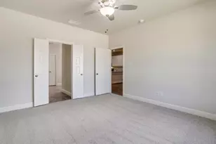 6918 Houndstooth Pl, Arlington, TX 76001 - Photo 14